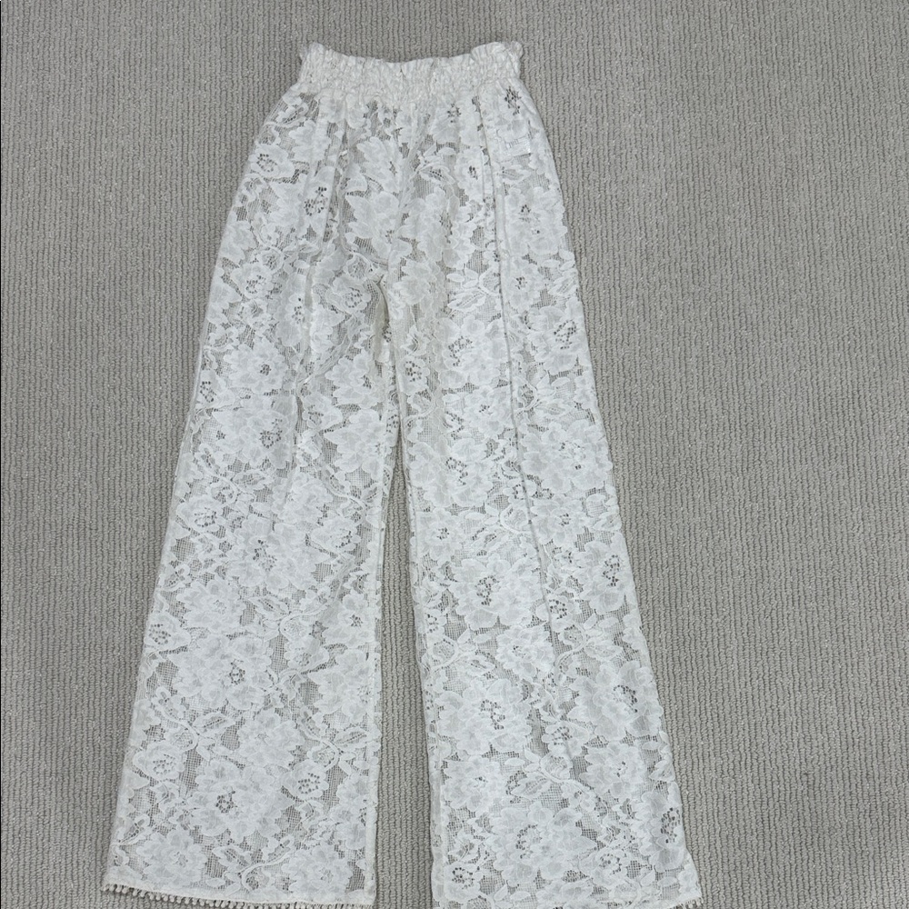 Heartloom Unlined White Lace Wide-Leg Pants
